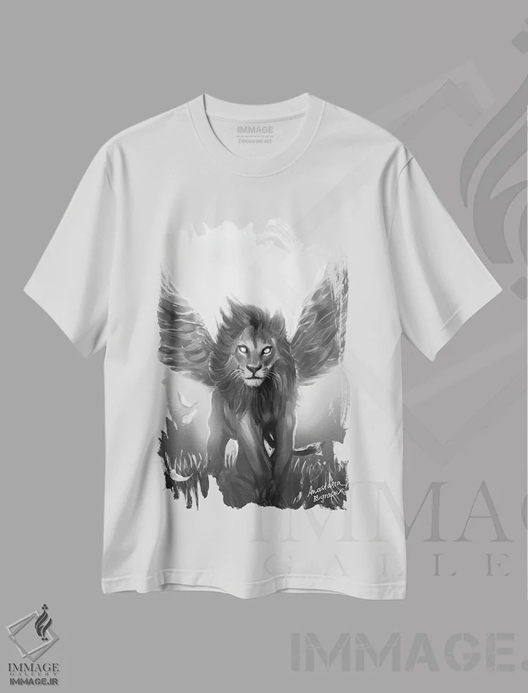 تیشرت سفید طرح دار موجود دنیل، دکوراسیون جایگزین اثر آناستازیا اِوگرافوا | immage.ir