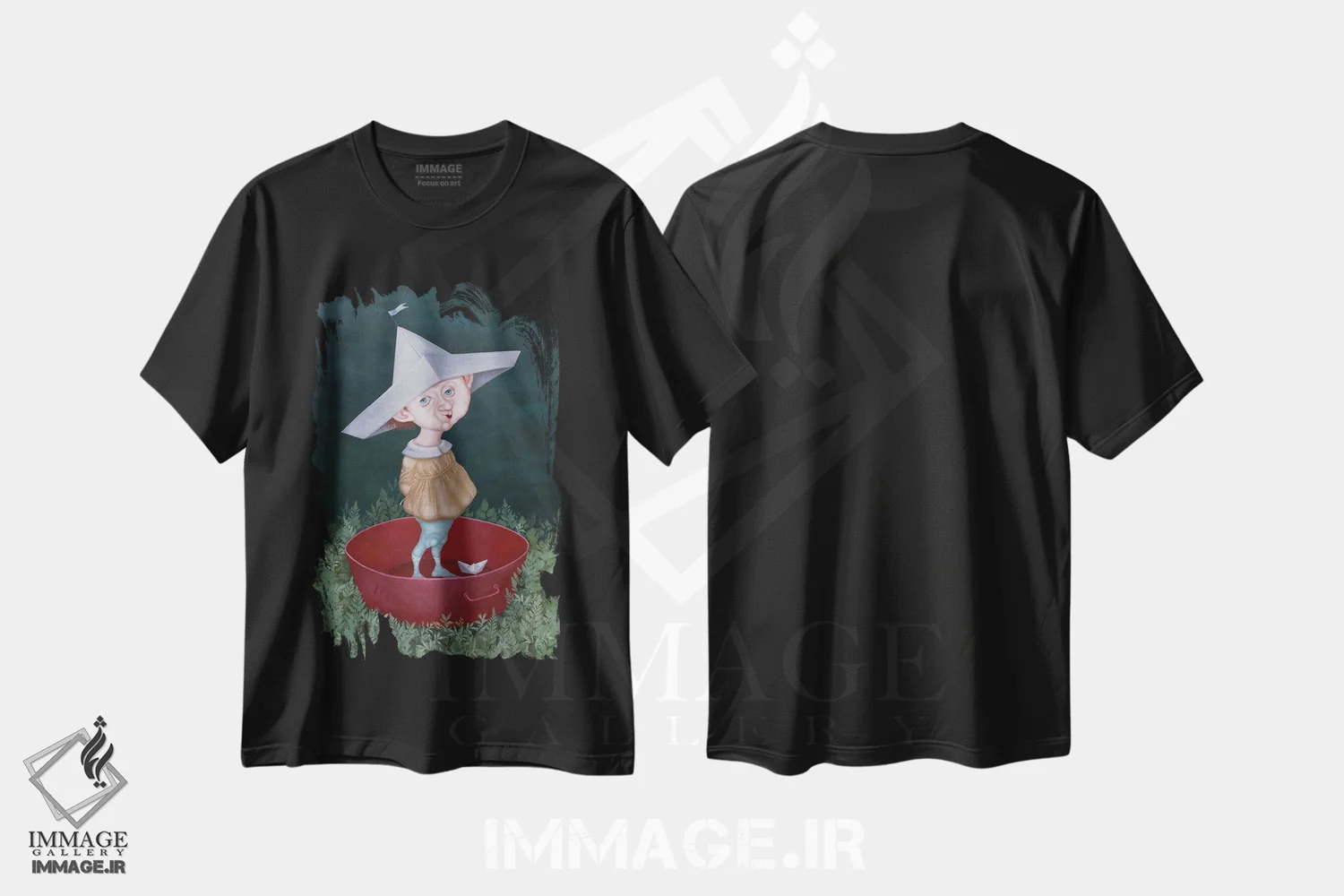 تیشرت مشکی طرح دار مسافر، هنر فاخر معاصر اثر اوگنیا سارِه | فروشگاه ایماژ