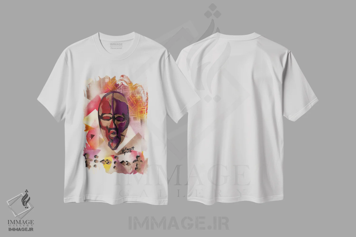 تیشرت سفید طرح دار ماسک پاسپورتی، هنر آمریکایی آفریقایی تبار اثر اورِت اسپرویل | immage.ir