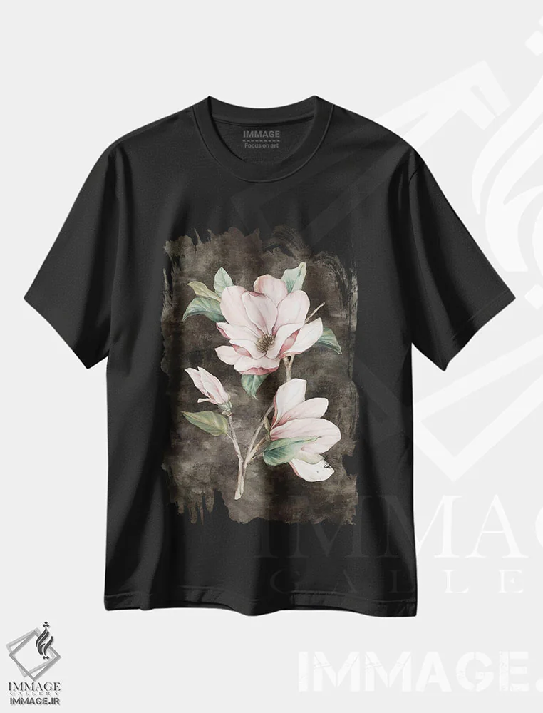 تیشرت مشکی طرح دار مگنولیا صورتی ۲، دکور بوهمی اثر اوا واتس | immage.ir