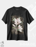 تیشرت مشکی طرح دار مگنولیا صورتی ۲، دکور بوهمی اثر اوا واتس | immage.ir