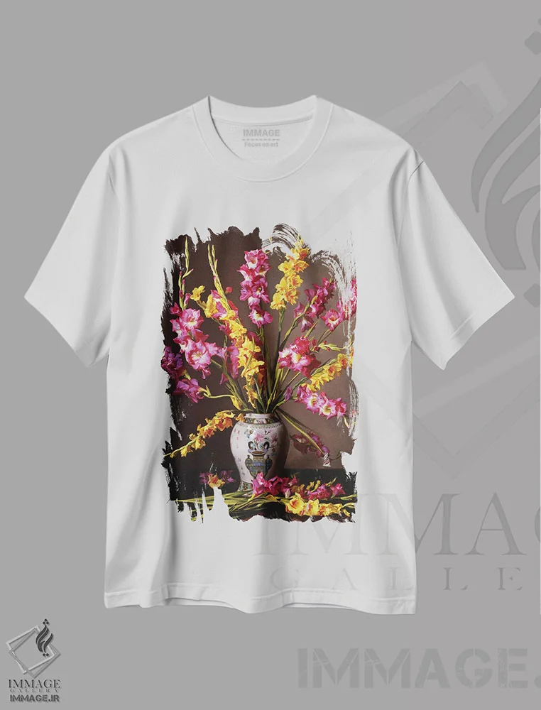 تیشرت سفید طرح دار گلدیولا، هنر فاخر معاصر اثر ایوان ویلسون | فروشگاه ایماژ