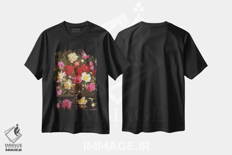 تیشرت مشکی طرح دار گل های صدتومانی رنگی در گلدان نقره ای، هنر فاخر معاصر اثر ایوان ویلسون | فروشگاه ایماژ