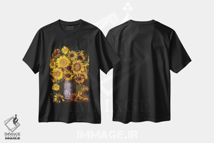 تیشرت مشکی طرح دار گل های آفتابگردان در گلدان ایتالیایی، هنر فاخر معاصر اثر ایوان ویلسون | فروشگاه ایماژ