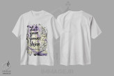 تیشرت سفید طرح دار درخشش قدرت، مدیوم اثر الکسا بانکرافت | immage.ir