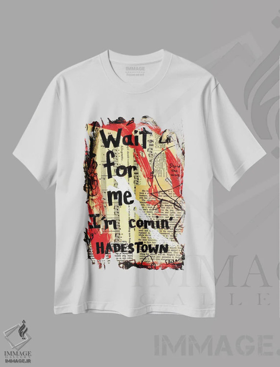 تیشرت سفید طرح دار منتظرم باش، مدیوم اثر الکسا بانکرافت | فروشگاه ایماژ