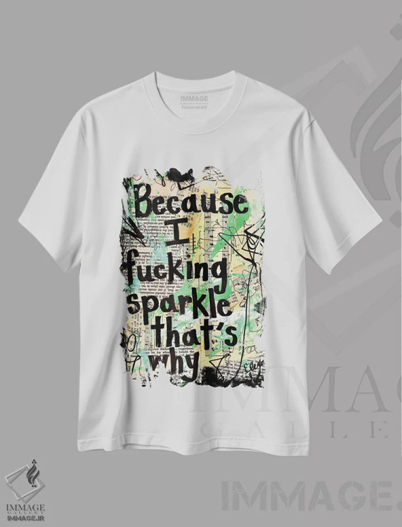 تیشرت سفید طرح دار درخشیدن، مدیوم اثر الکسا بانکرافت | immage.ir