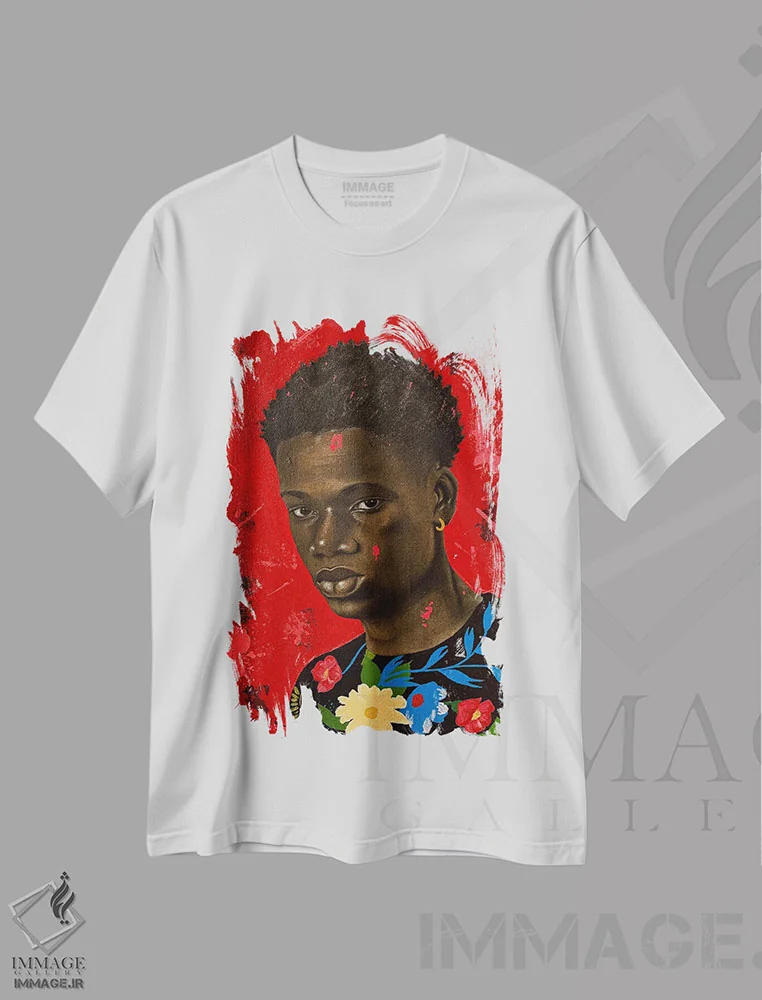 تیشرت سفید طرح دار من متفاوت ام ۵، هنر آمریکایی آفریقایی تبار اثر اییتایو الاگبه | فروشگاه ایماژ