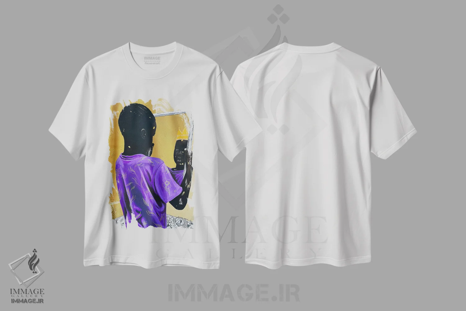 تیشرت سفید طرح دار پادشاه زاده شده، هنر آمریکایی آفریقایی تبار اثر اییتایو الاگبه | immage.ir