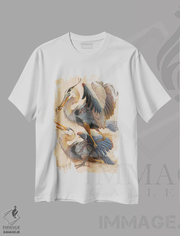 تیشرت سفید طرح دار حواصیل های آبی بزرگ، دکور ساحلی اثر ازرا تاکر | فروشگاه ایماژ