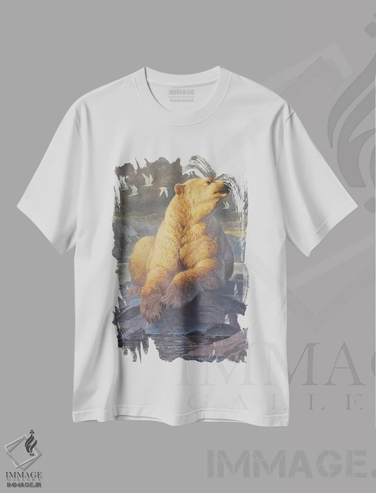 تیشرت سفید طرح دار آرامش پیش از طوفان، دکور کلبه و لژ اثر ازرا تاکر | immage.ir