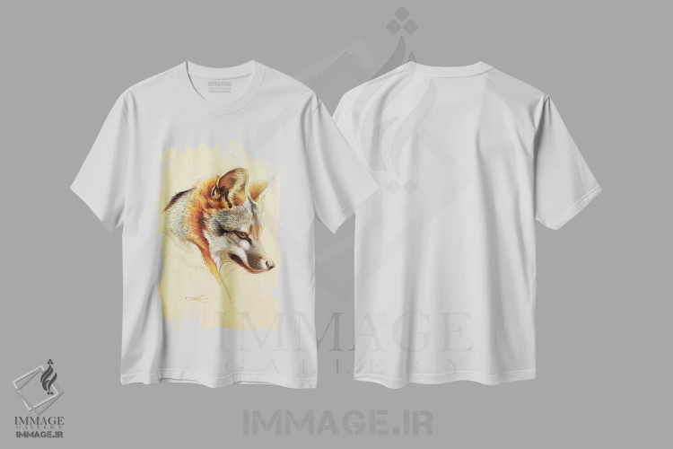 تیشرت سفید طرح دار پرتره روباه خاکستری، دکور کلبه و لژ اثر ازرا تاکر | immage.ir