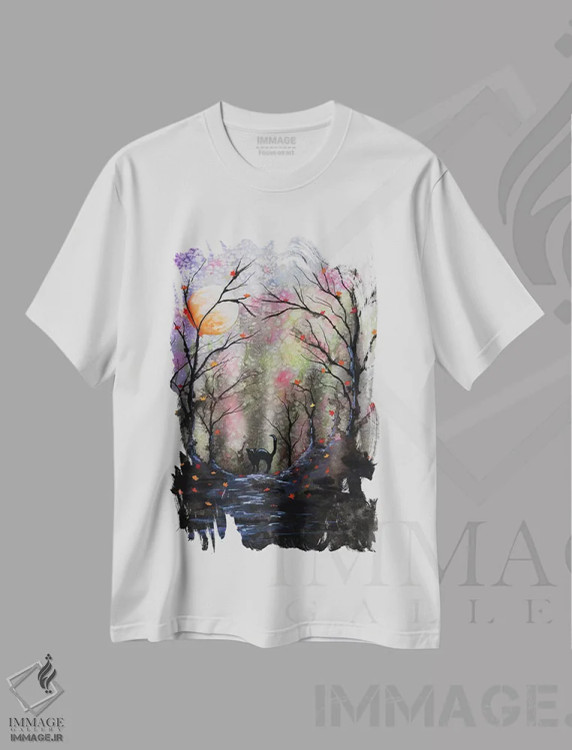 تیشرت سفید طرح دار گربه سیاه در جنگل، هنر فاخر معاصر اثر میشل فابر | immage.ir