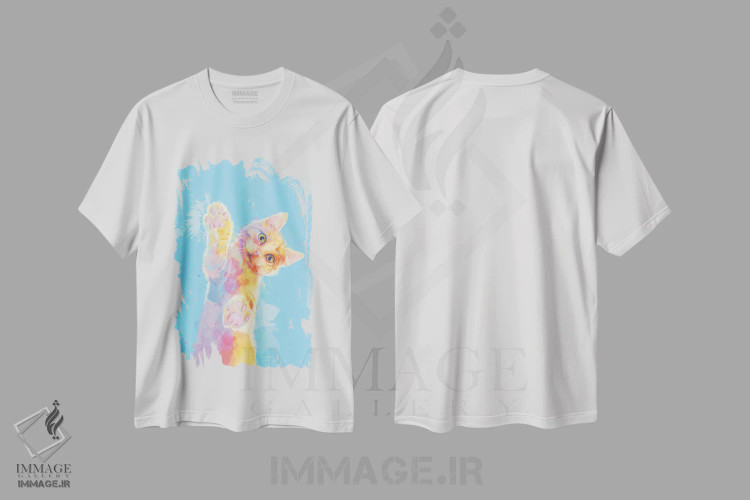تیشرت سفید طرح دار بچه گربهٔ کنجکاو، هنر دیجیتال اثر فلو آرت استودیو | immage.ir