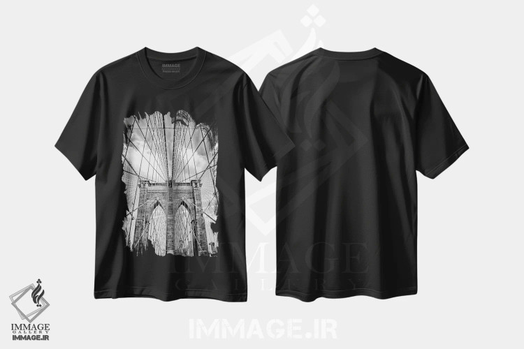 تیشرت مشکی طرح دار گذرگاه بروکلین، عکاسی سیاه و سفید اثر دیزاین فابریکن | immage.ir