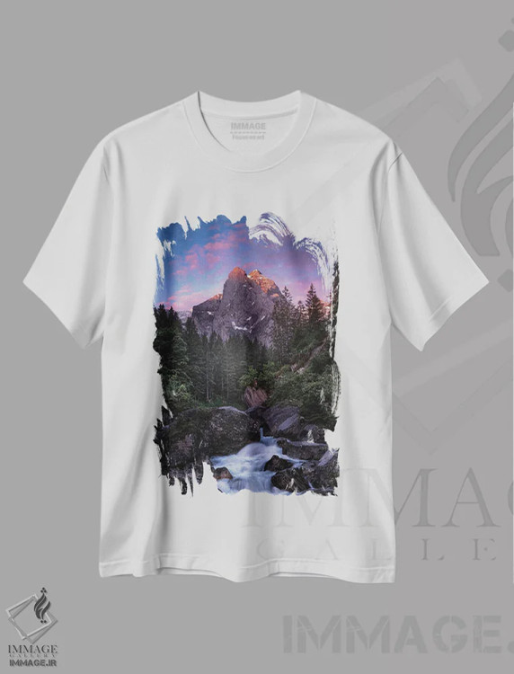 تیشرت سفید طرح دار قله قرمز، عکاسی فوق واقع گرا اثر فابیو آنتنور | immage.ir