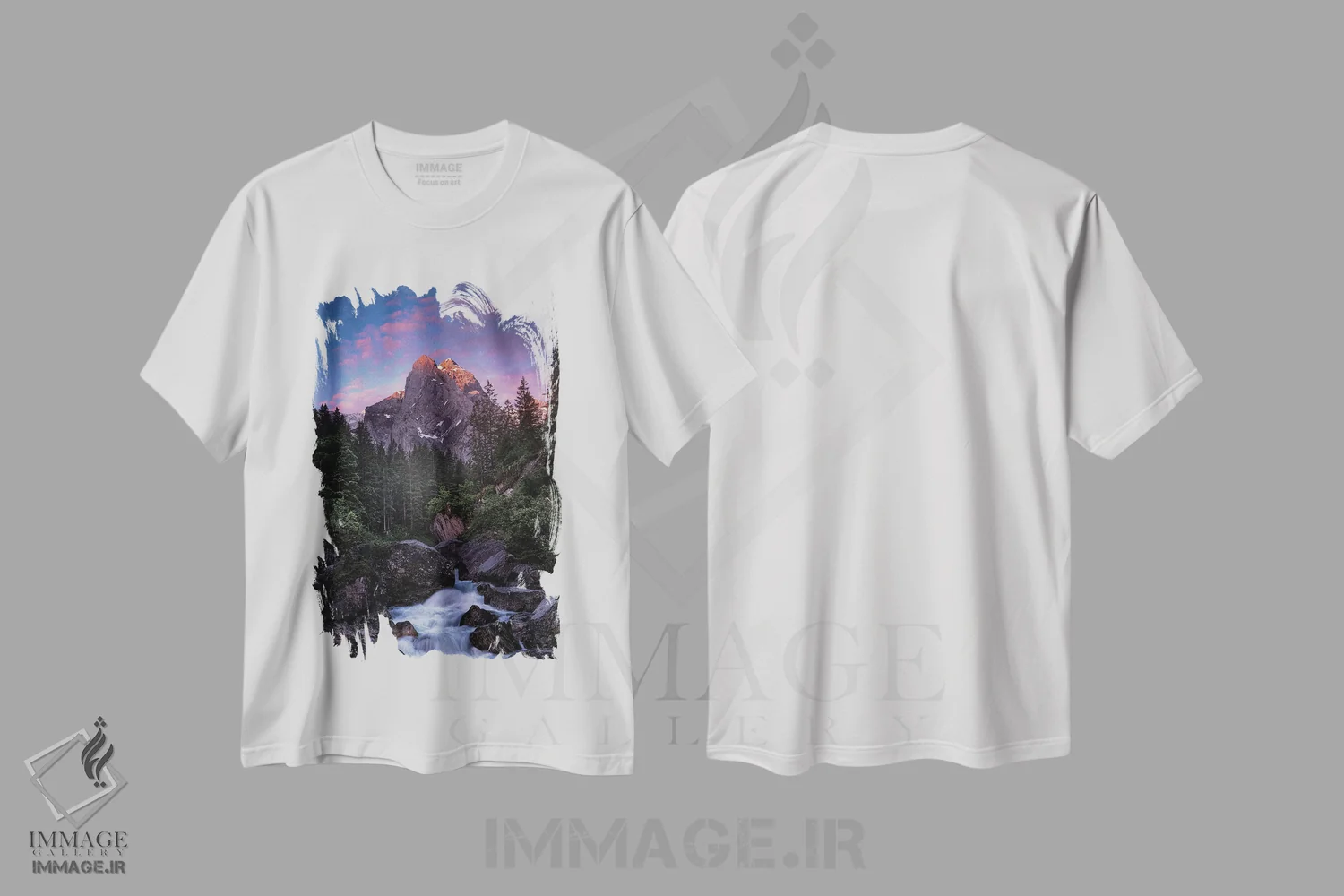 تیشرت سفید طرح دار قله قرمز، عکاسی فوق واقع گرا اثر فابیو آنتنور | immage.ir