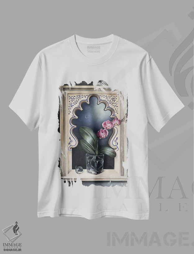 تیشرت سفید طرح دار اُما، هنر فاخر کلاسیک اثر فلورنسیا دگراف | فروشگاه ایماژ