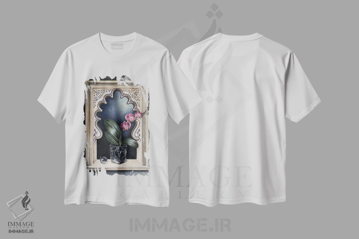 تیشرت سفید طرح دار اُما، هنر فاخر کلاسیک اثر فلورنسیا دگراف | فروشگاه ایماژ