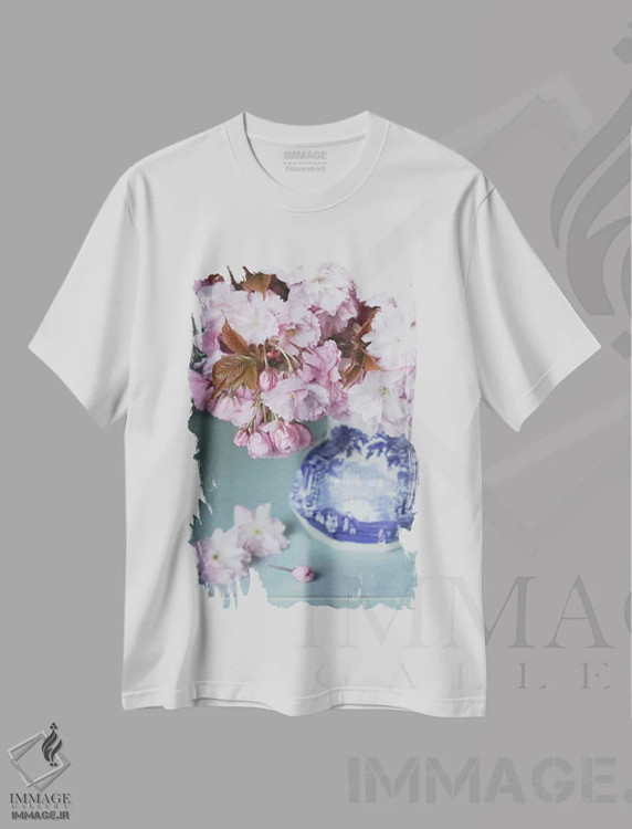 تیشرت سفید طرح دار طبیعت بی جان شکوفه گیلاس، مدیوم اثر آلیسون فنل | فروشگاه ایماژ