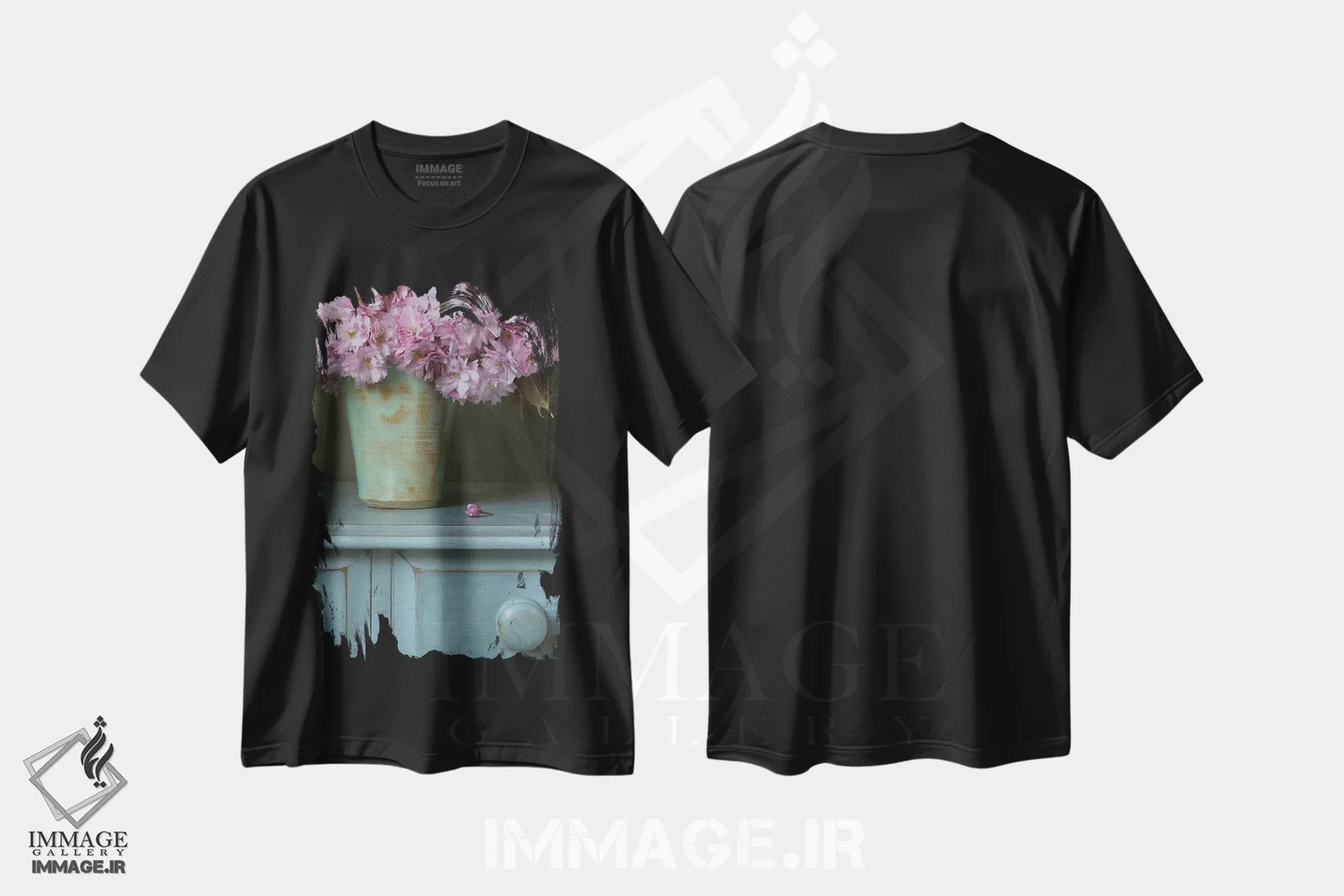 تیشرت مشکی طرح دار طبیعت بی جان شکوفه و غنچه گیلاس، مدیوم اثر آلیسون فنل | immage.ir