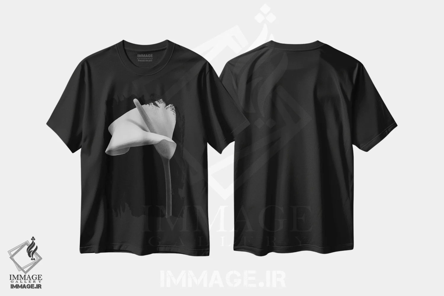 تیشرت مشکی طرح دار گل زنبق آرم، عکاسی سیاه و سفید اثر آلیسون فنل | فروشگاه ایماژ