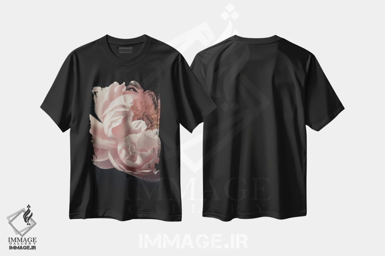 تیشرت مشکی طرح دار گل صدتومانی مرجانی، عکاسی سیاه و سفید اثر آلیسون فنل | immage.ir