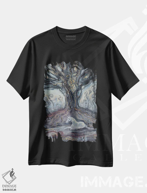 تیشرت مشکی طرح دار نگهبانان، دست نقاشی و طراحی دستی اثر فافا کورولوا | فروشگاه ایماژ