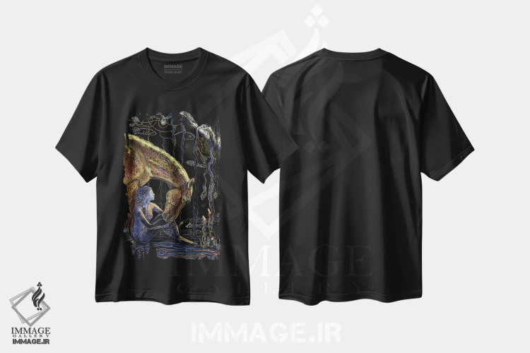 تیشرت مشکی طرح دار پیش از دروازه، دست نقاشی و طراحی دستی اثر فافا کورولوا | فروشگاه ایماژ