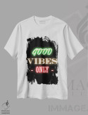 تیشرت سفید طرح دار فقط حس خوب، هنر دیجیتال اثر فیشرکرافت | immage.ir