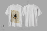 تیشرت سفید طرح دار زنبور عسل، تزئینی اثر فیشرکرافت | immage.ir