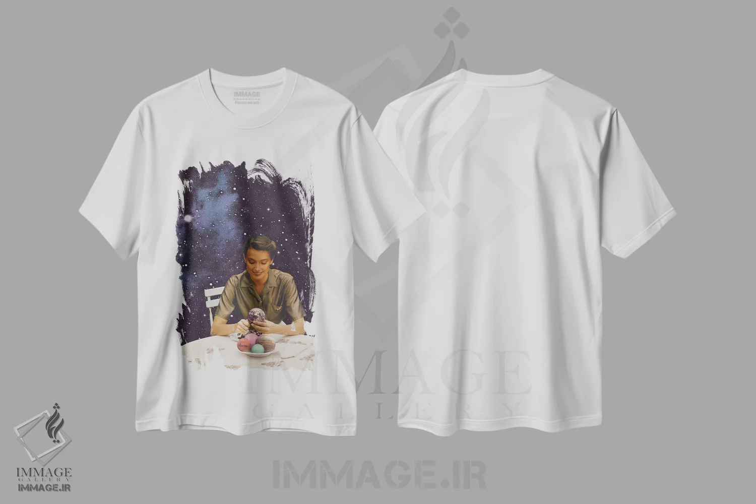 تیشرت سفید طرح دار زن در حال پوست کندن زمین، هنر دیجیتال اثر فلوران بُدار | فروشگاه ایماژ