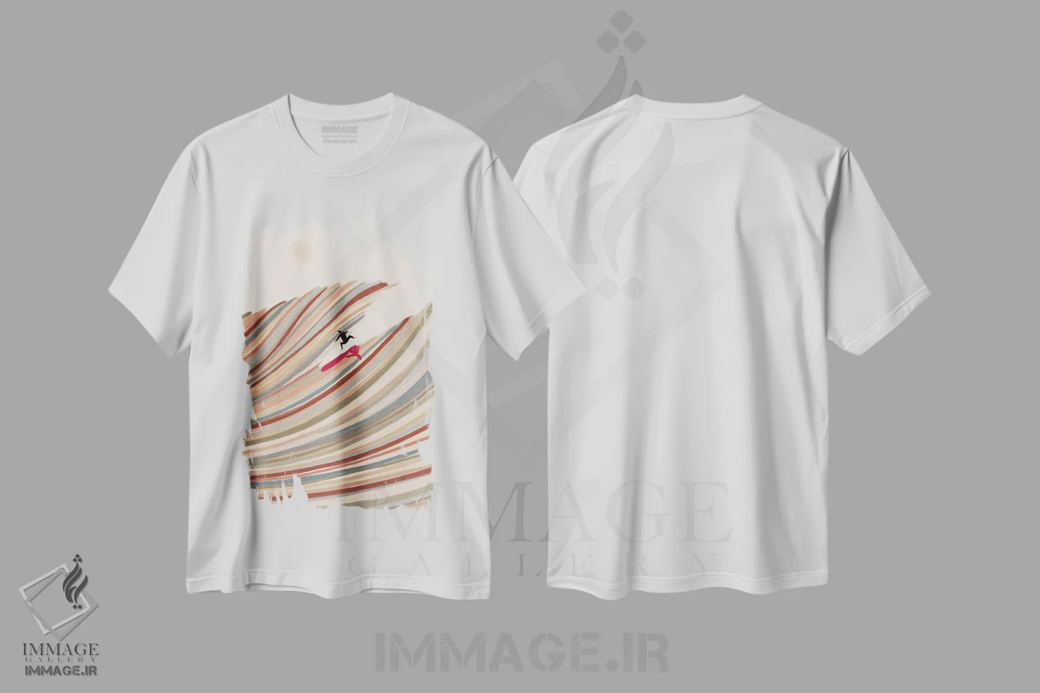 تیشرت سفید طرح دار فرار، دکور ساحلی اثر فابیان لاواتر | immage.ir