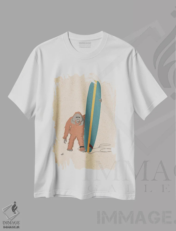 تیشرت سفید طرح دار اورانگوتان موج سوار، دکور ساحلی اثر فابیان لاواتر | immage.ir