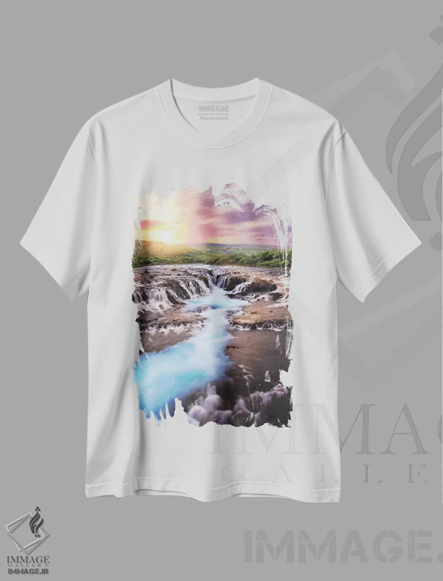 تیشرت سفید طرح دار گنج گمشده ایسلند، مدیوم اثر فلوریان اولبرشتس | فروشگاه ایماژ