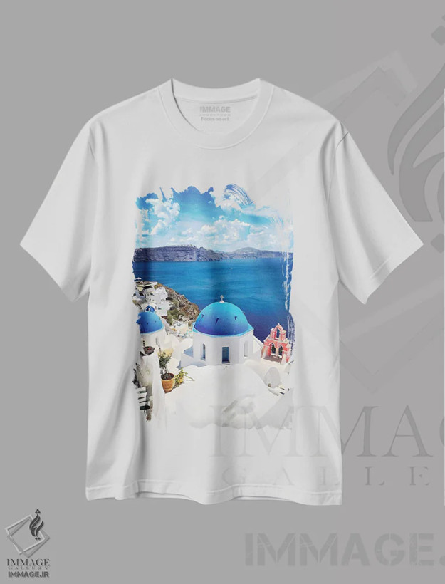 تیشرت سفید طرح دار سقفی به رنگ آسمان، اویا، سانتورینی، یونان، مدیوم اثر فلوریان اولبرشتس | فروشگاه ایماژ