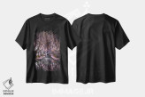 تیشرت مشکی طرح دار حصارهای تاریک، هنر فاخر معاصر اثر فلوریان اولبرشتس | فروشگاه ایماژ