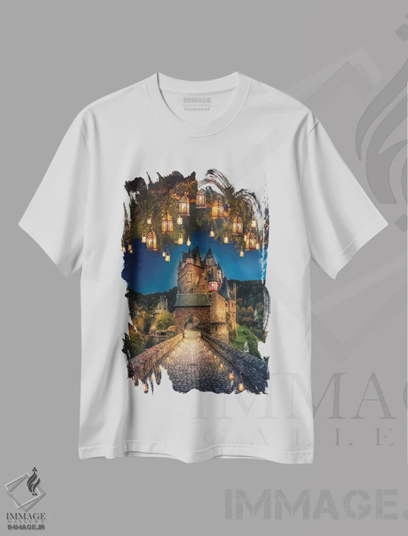 تیشرت سفید طرح دار پرترهٔ قلعه البرتز، هنر فاخر معاصر اثر فلوریان اولبرشتس | فروشگاه ایماژ