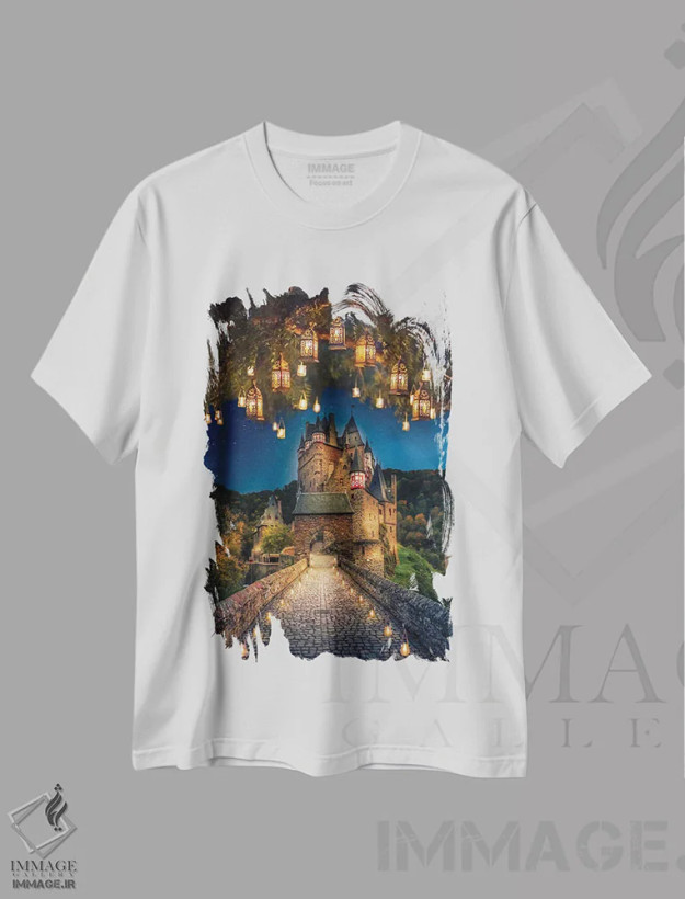 تیشرت سفید طرح دار پرترهٔ قلعه البرتز، هنر فاخر معاصر اثر فلوریان اولبرشتس | فروشگاه ایماژ
