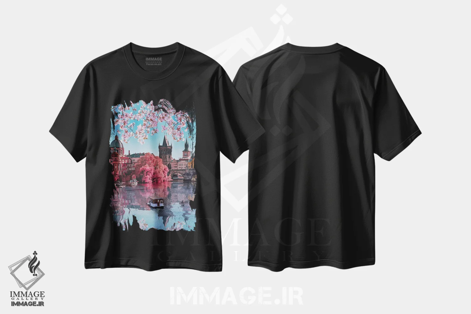 تیشرت مشکی طرح دار بهار در پراگ، هنر فاخر معاصر اثر فلوریان اولبرشتس | فروشگاه ایماژ
