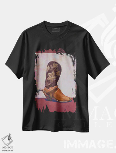 تیشرت مشکی طرح دار چکمه و مهمیز، هنر فاخر معاصر اثر فرانک اورداز | فروشگاه ایماژ