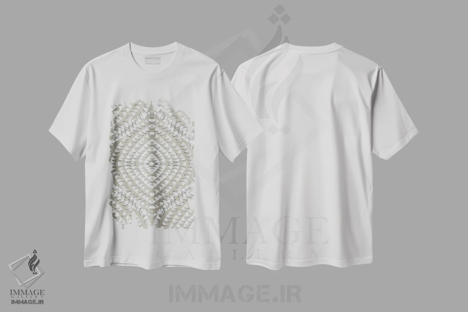 تیشرت سفید طرح دار انتزاعی اثر فانیتسا پترو | فروشگاه ایماژ