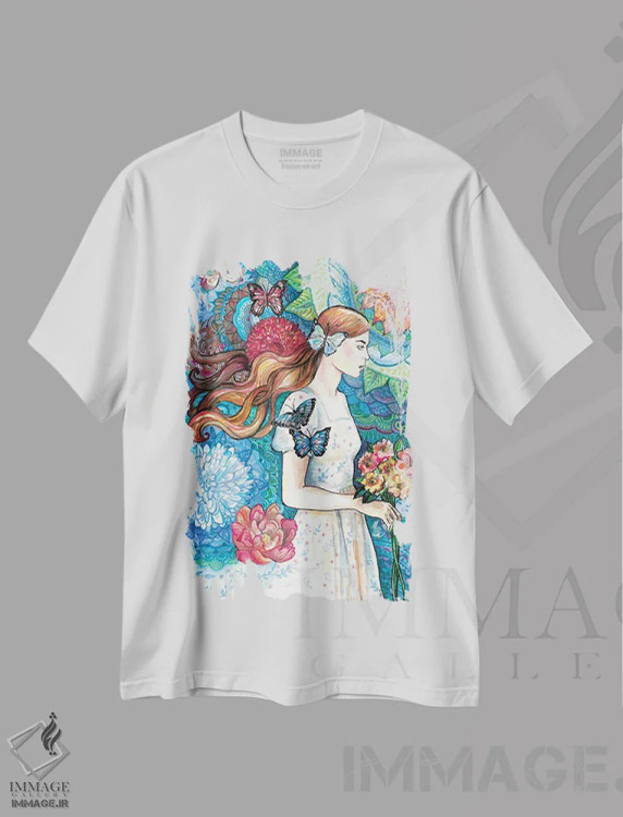تیشرت سفید طرح دار گل ها و پروانه ها، مدیوم اثر فانیتسا پترو | immage.ir