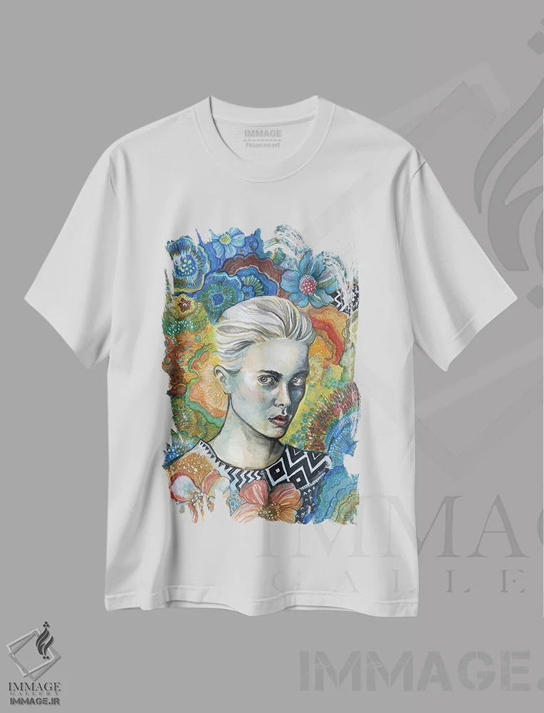تیشرت سفید طرح دار هندسی گلدار، دست نقاشی و طراحی دستی اثر فانیتسا پترو | فروشگاه ایماژ