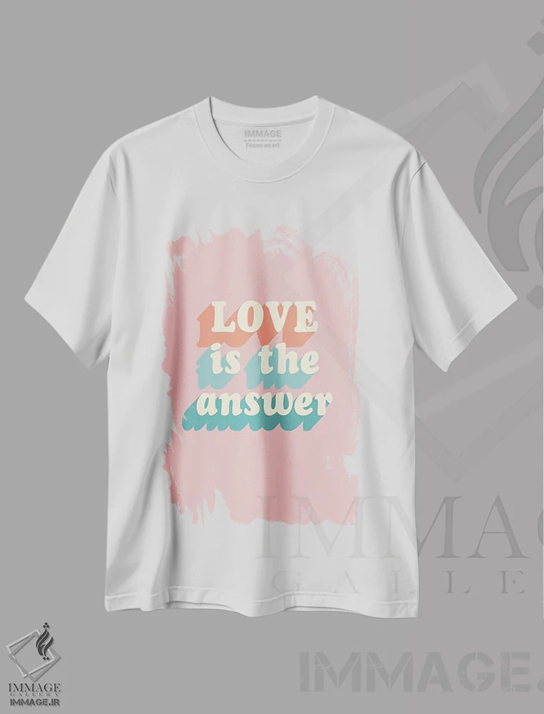 تیشرت سفید طرح دار عشق پاسخ است، تزئینی اثر فانیتسا پترو | فروشگاه ایماژ