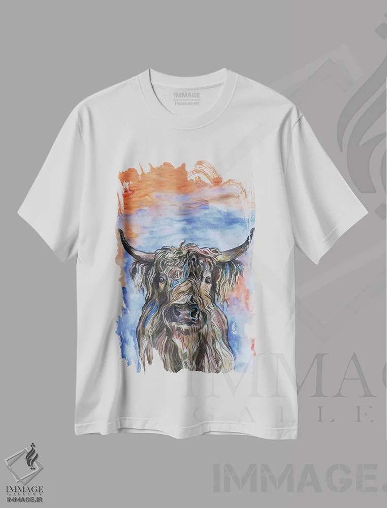 تیشرت سفید طرح دار گاو کوهستانی، دکور معاصر اثر فانیتسا پترو | immage.ir