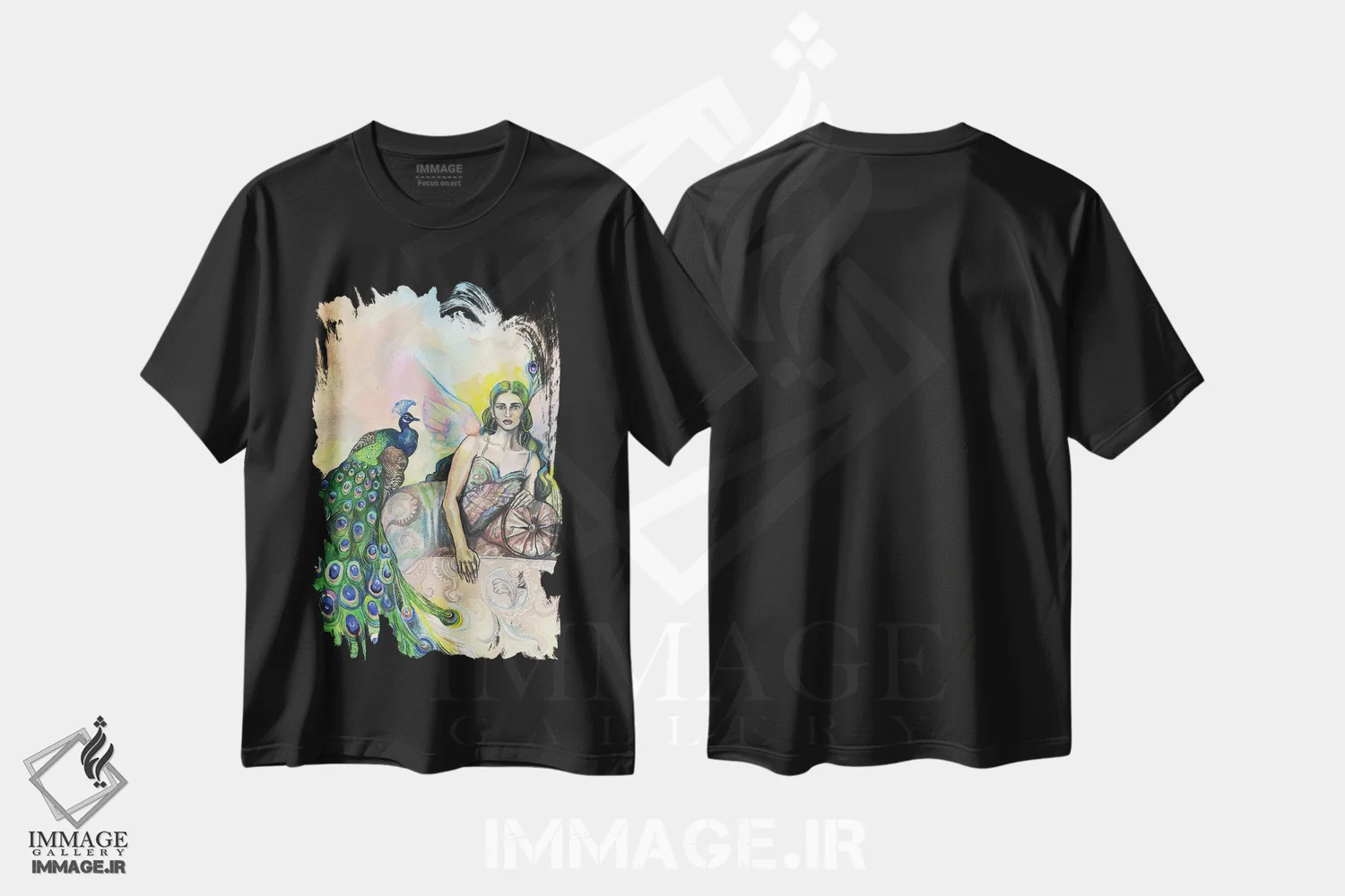 تیشرت مشکی طرح دار بانوی طاووس ها، دکوراسیون جایگزین اثر فانیتسا پترو | immage.ir