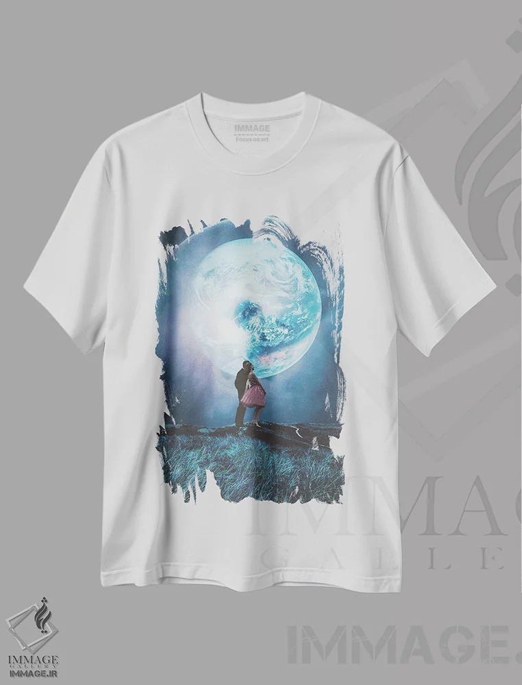 تیشرت سفید طرح دار "دو میلیون سال از دیروز"، هنر فاخر معاصر اثر فرانک موس | immage.ir