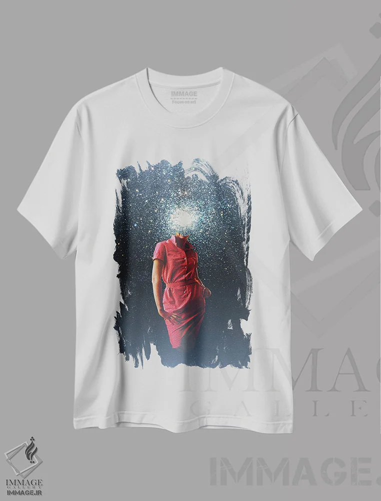 تیشرت سفید طرح دار "حافظه ستاره ای"، هنر فاخر معاصر اثر فرانک موس | immage.ir