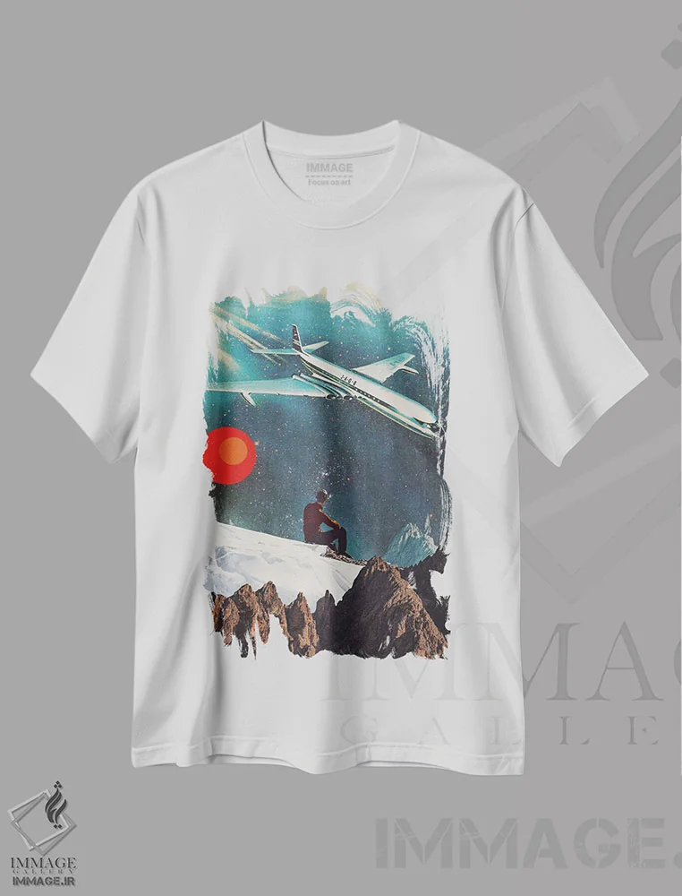 تیشرت سفید طرح دار "مسافر بازگشتی"، هنر فاخر معاصر اثر فرانک موس | immage.ir